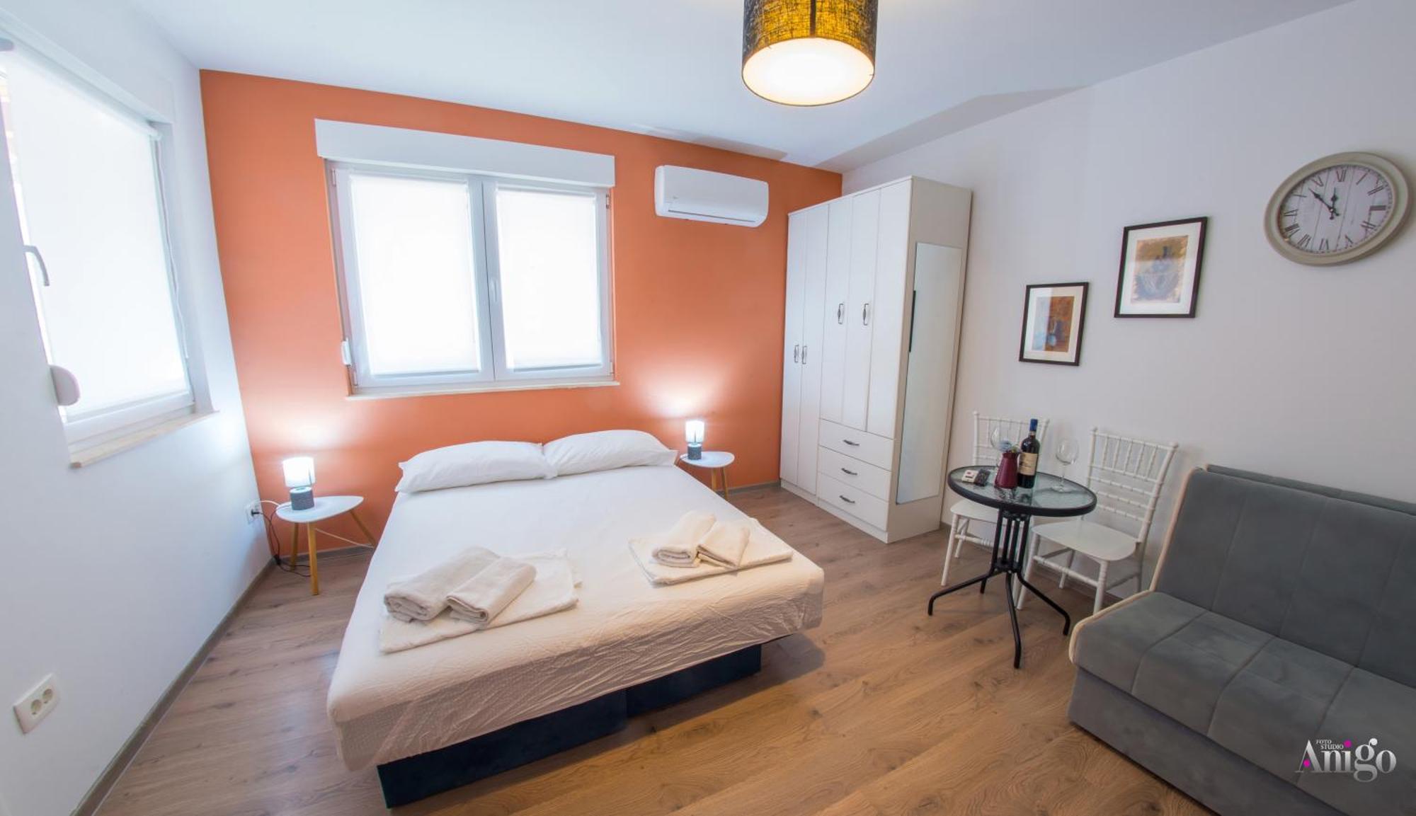 Apartments Enigma - With Private Parking Mostar Exterior photo