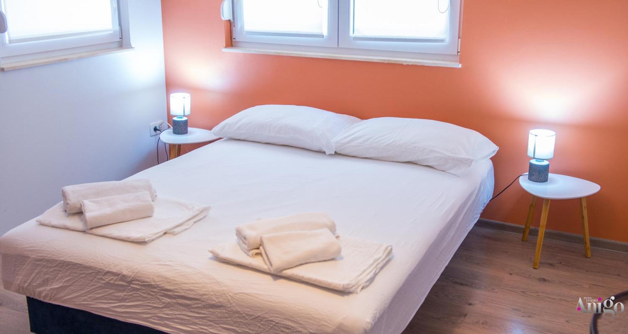 Apartments Enigma - With Private Parking Mostar Exterior photo