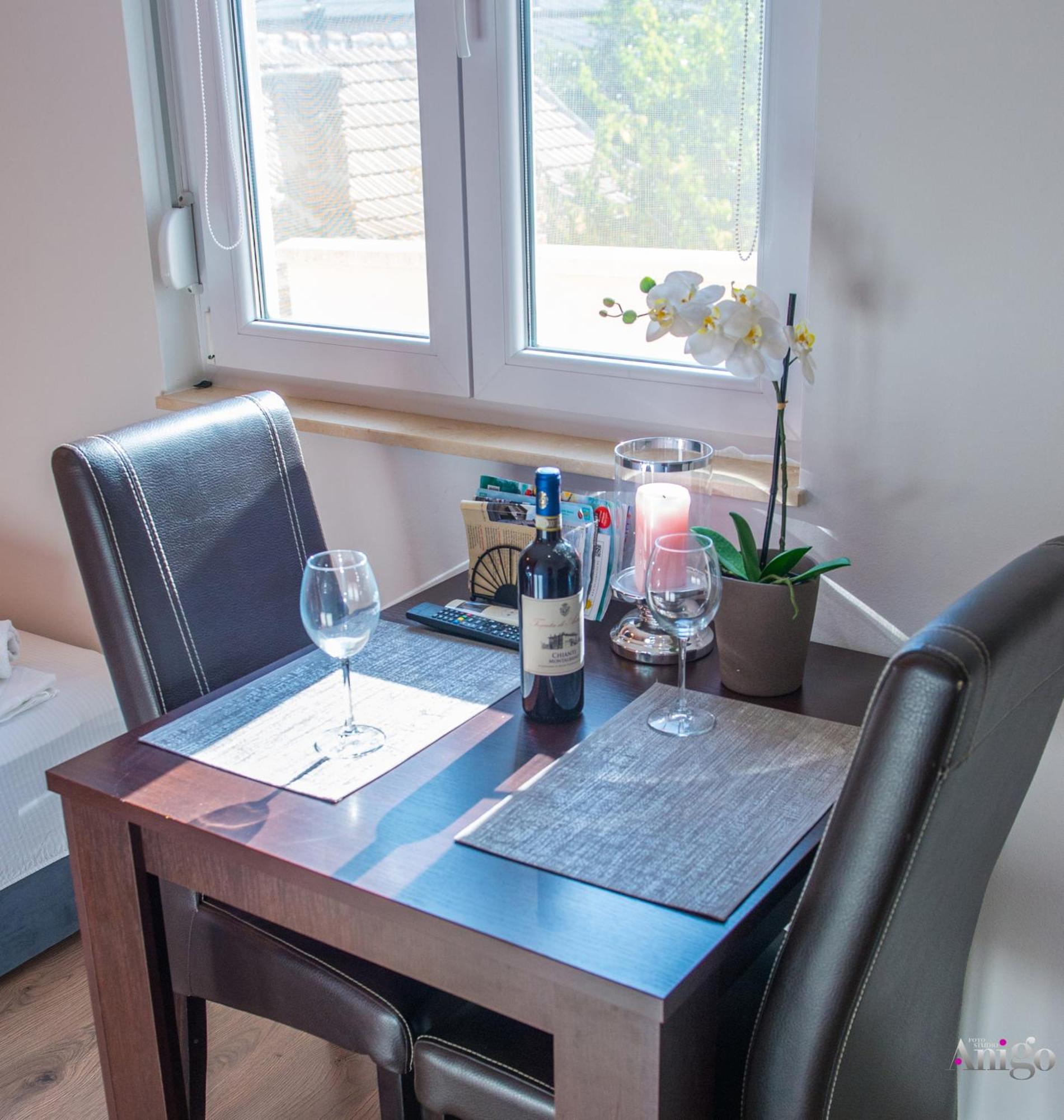 Apartments Enigma - With Private Parking Mostar Exterior photo